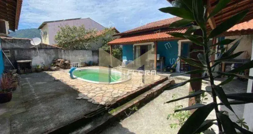 Casa com 3 dormitórios à venda, 128 m² por R$ 840.000,00 - Itaipu - Niterói/RJ