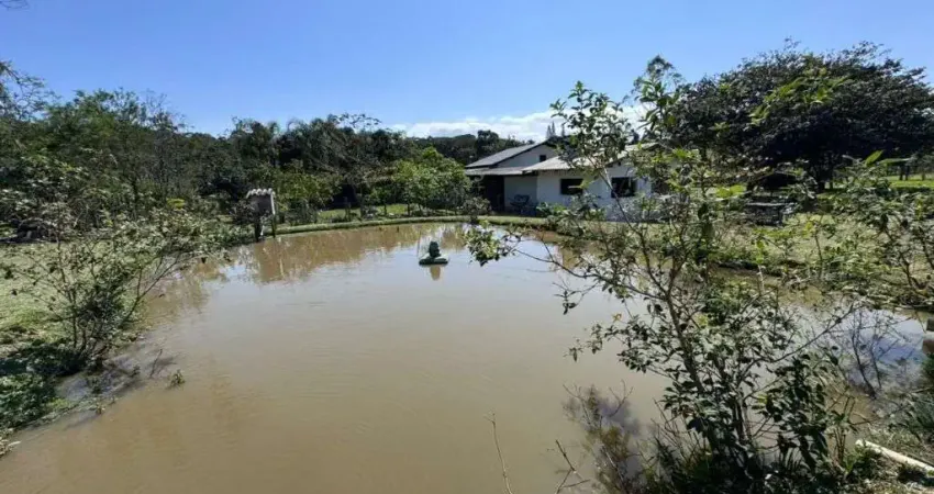 Chácara / sítio com 2 quartos à venda no Centro, Balneário Piçarras 
