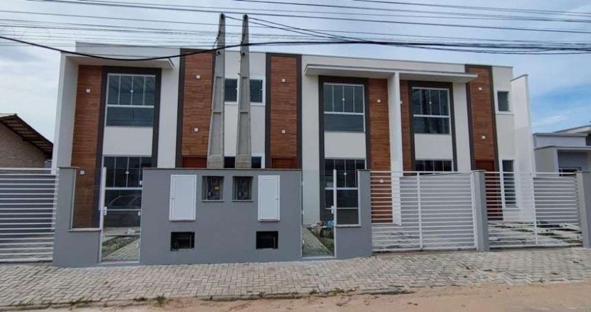 Casa com 3 dormitórios à venda, 100 m² por R$ 699.000,00 - Meia Praia - Navegantes/SC