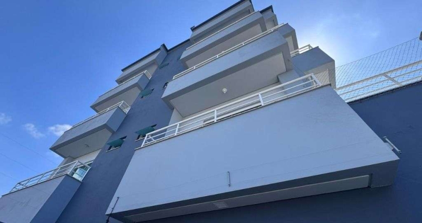 Apartamento com 2 dormitórios sendo um suite à venda, 81 m² por R$ 450.000 - Centro em Navegantes/SC