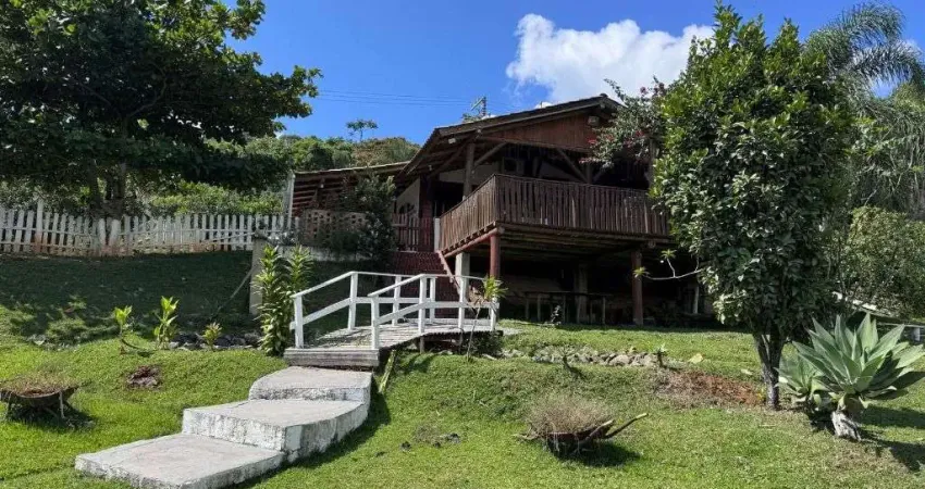 Chácara / sítio com 3 quartos à venda em Morro Alto, Balneário Piçarras 