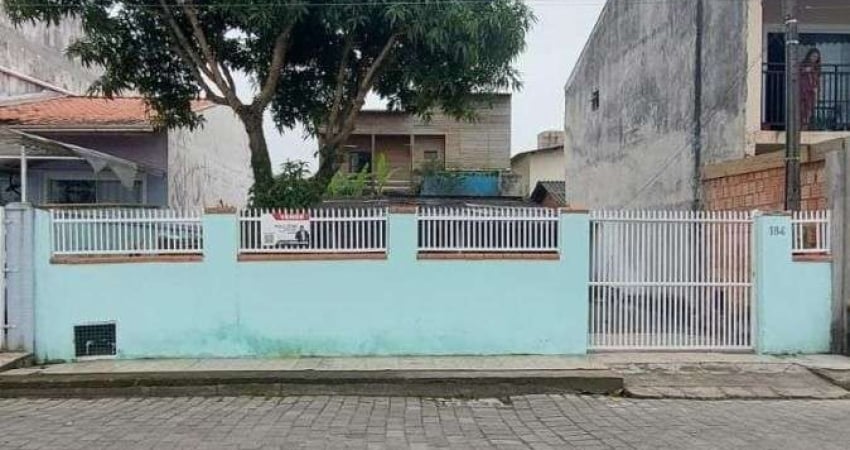 Casa em Machados