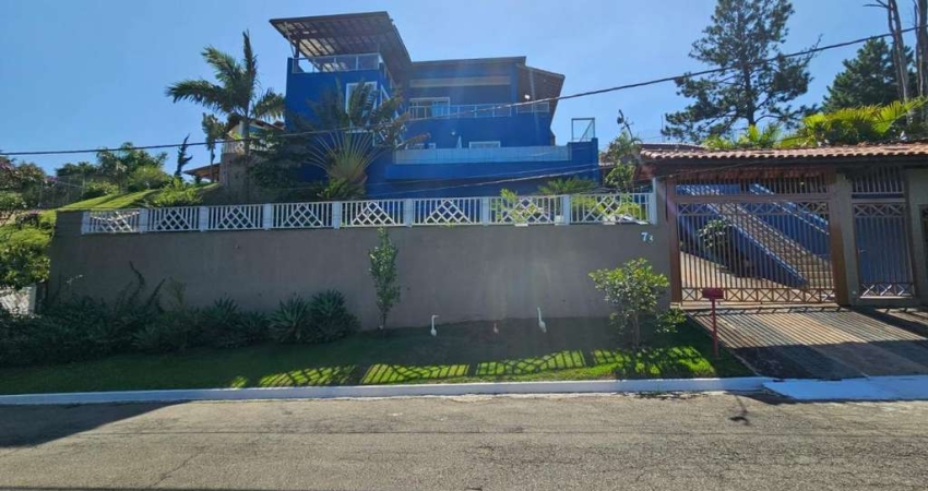Casa em Condomínio para Venda em Cotia, Granja Caiapiá, 3 dormitórios, 1 suíte, 2 banheiros, 4 vagas