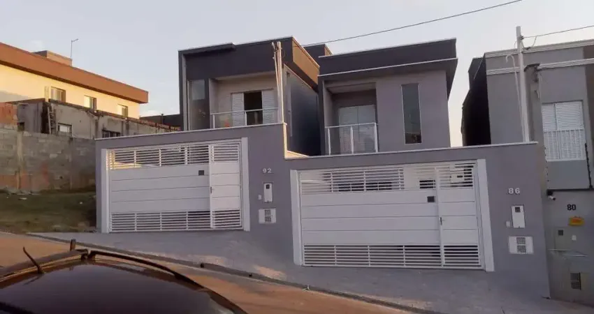 Casa para Venda em Santana de Parnaíba, Villas do Jaguari, 3 dormitórios, 1 suíte, 2 banheiros, 2 vagas