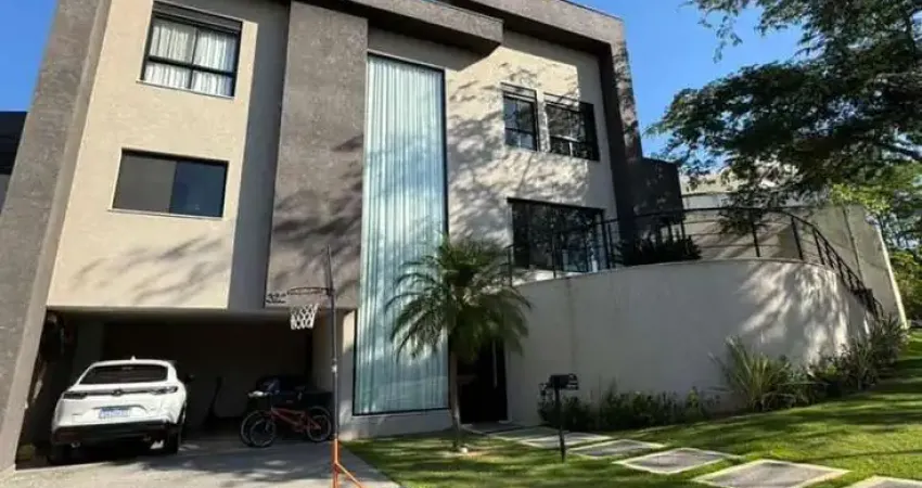 Casa em Condomínio para Venda em Santana de Parnaíba, Suru, 3 dormitórios, 1 suíte, 2 banheiros, 2 vagas