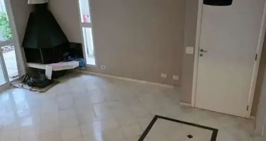 Casa em Condomínio para Locação em Barueri, Residencial Tamboré, 4 dormitórios, 1 suíte, 2 banheiros, 2 vagas