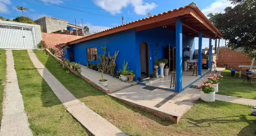 Casa para Venda em Jarinu, Jardim Florença, 3 dormitórios, 1 suíte, 2 banheiros, 2 vagas