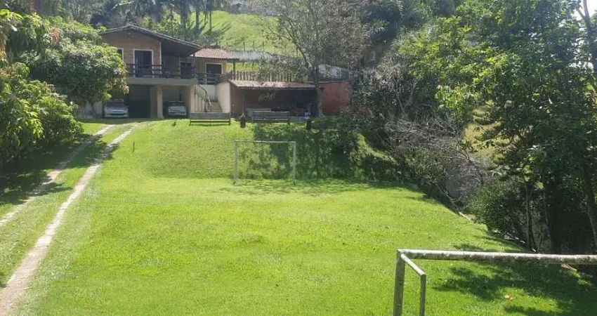 Casa em Condomínio para Venda em Cajamar, Serra dos Lagos (Jordanésia), 3 dormitórios, 2 suítes, 4 banheiros, 8 vagas