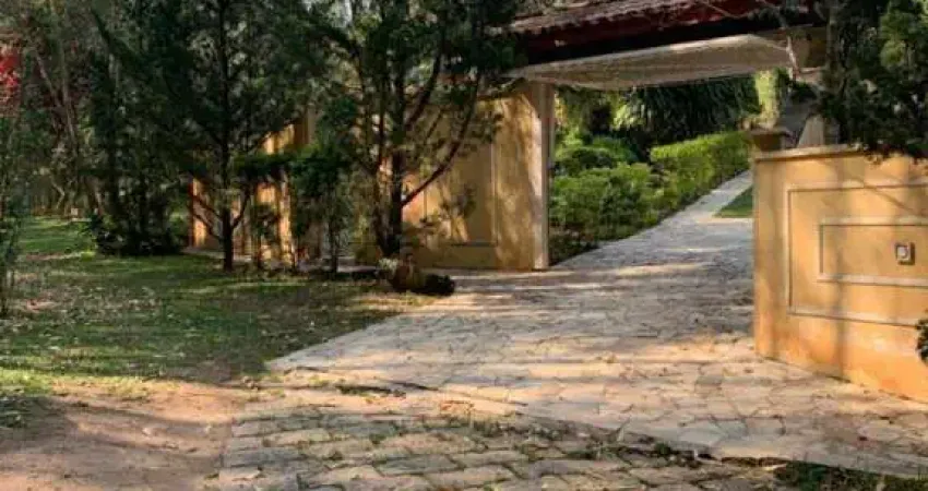 Sítio para Venda em Jundiaí, Jardim Guanabara, 3 dormitórios, 1 suíte, 5 banheiros, 3 vagas