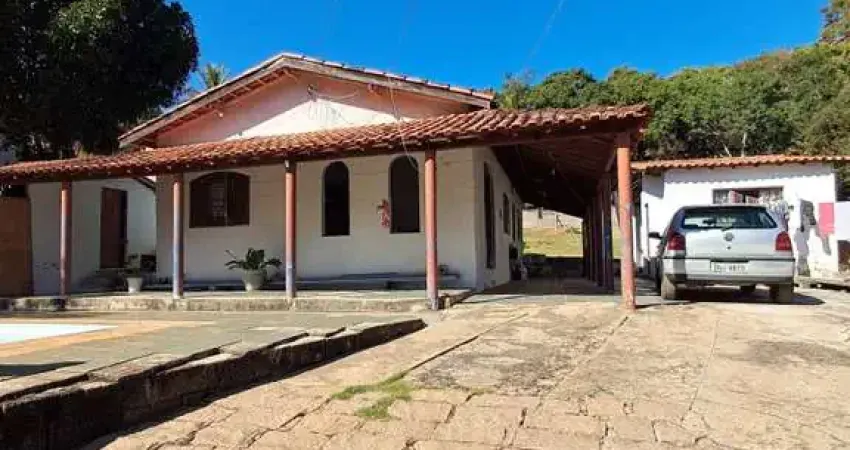 Chácara para Venda em Jundiaí, Champirra, 2 dormitórios, 2 banheiros, 3 vagas