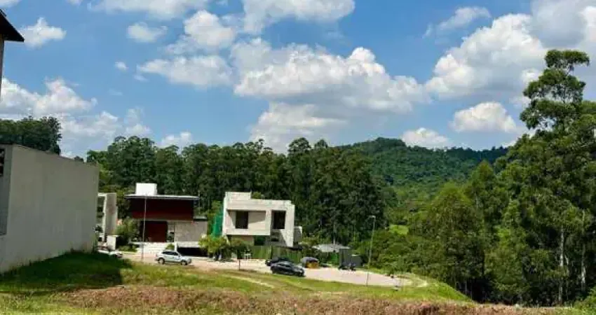 Terreno em condomínio para venda em santana de parnaíba, tamboré
