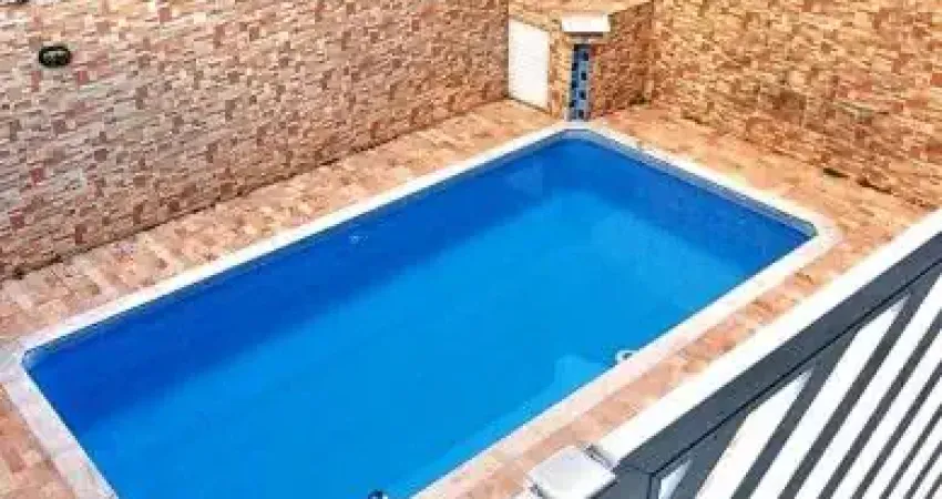 Casa no Jardim Regina, em Itanhaem,