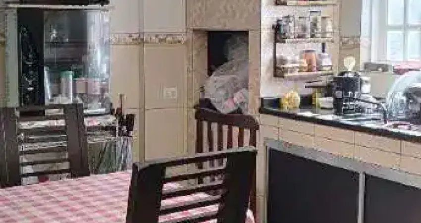 Casa com 3 quartos à venda na Rua Gervásio Fioravante, Vila Chabilândia, São Paulo