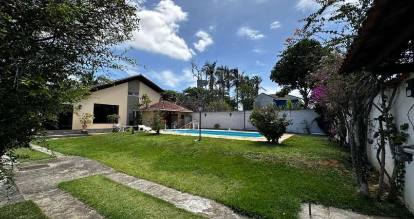 Mansão para Venda em Cabo Frio, Palmeiras, 5 dormitórios, 1 suíte, 4 banheiros, 7 vagas