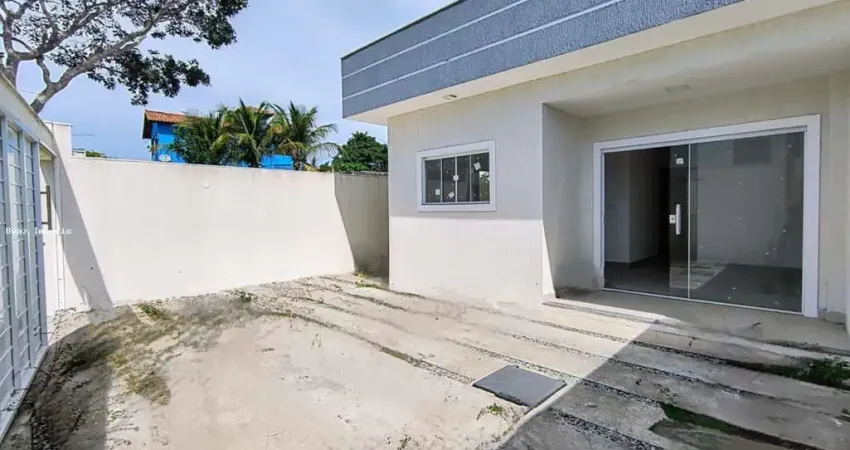 Casa para Venda em Cabo Frio, Guriri, 2 dormitórios, 1 suíte, 2 banheiros, 2 vagas