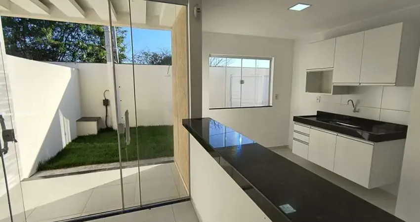Casa para Locação em Cabo Frio, VILA DO PERO, 2 dormitórios, 1 suíte, 2 banheiros, 3 vagas