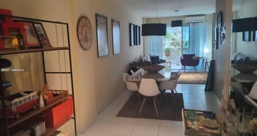 Apartamento para Venda em Cabo Frio, Passagem, 3 dormitórios, 1 suíte, 2 banheiros, 2 vagas