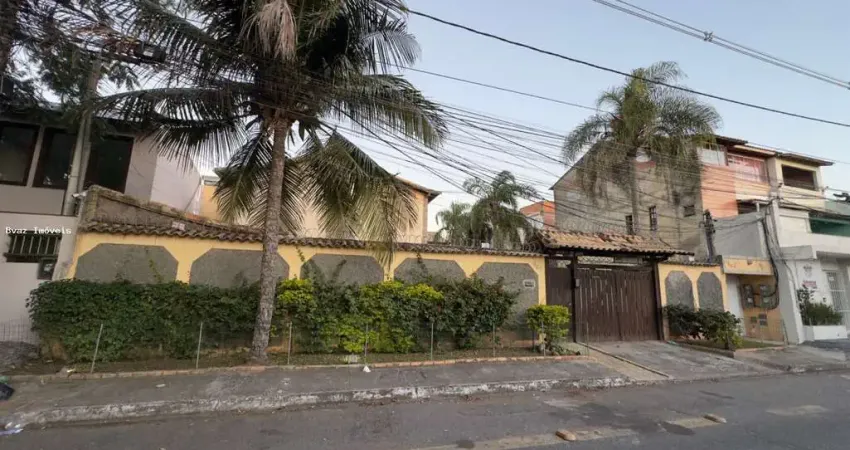Casa em Condomínio para Venda em Cabo Frio, Palmeiras, 2 dormitórios, 2 banheiros, 1 vaga