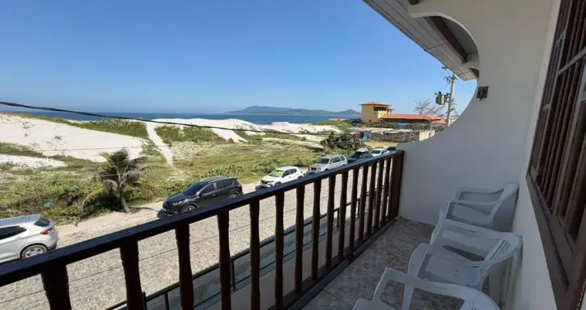 Casa em Condomínio para Venda em Cabo Frio, Foguete, 2 dormitórios, 2 banheiros, 1 vaga