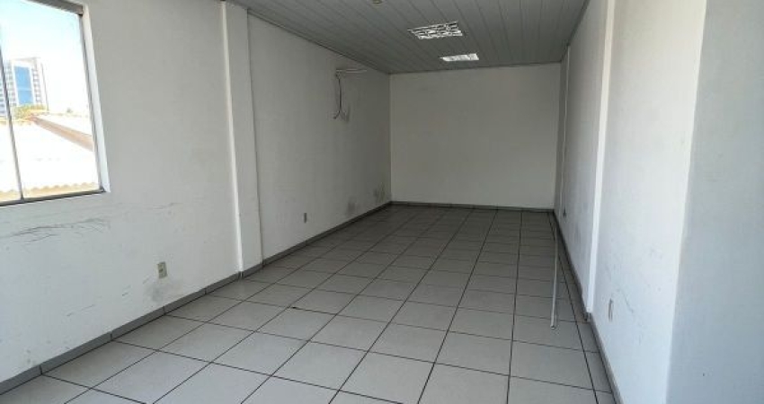 Ponto comercial com 1 sala para alugar na Rua das Palmeiras, 01, Baú, Cuiabá