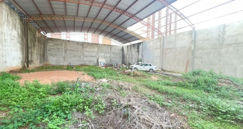 Barracão / Galpão / Depósito para alugar na Avenida Fernando Correa da Costa, 01, Areão, Cuiabá