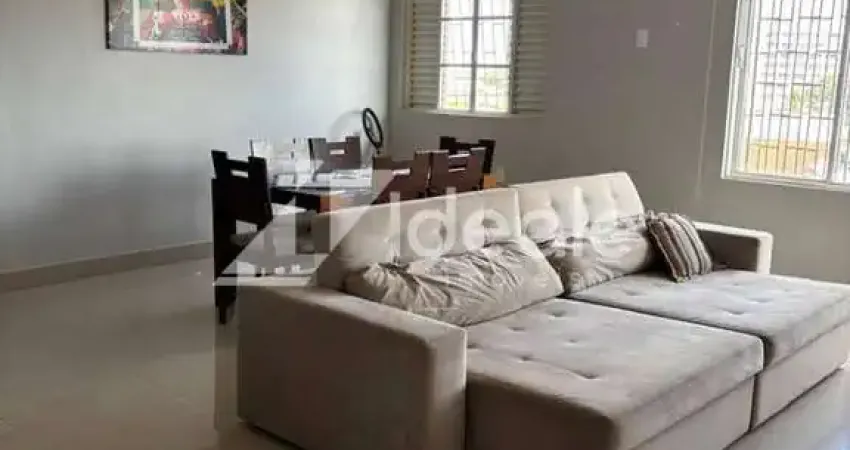 Apartamento com 2 quartos à venda na Rua K, Parque Atalaia, Cuiabá