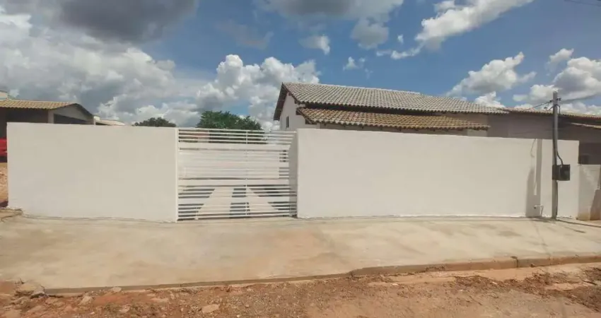 Casa com 2 quartos à venda na Rua Catorze, 1, Parque Paiaguás, Várzea Grande