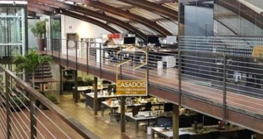 Galpão para Locação com 2.500m&#178;, 12 vagas internas e Ar-condicionado central na Vila Leopoldina - SP, próximo a Av. Doutor Gastão Vidigal