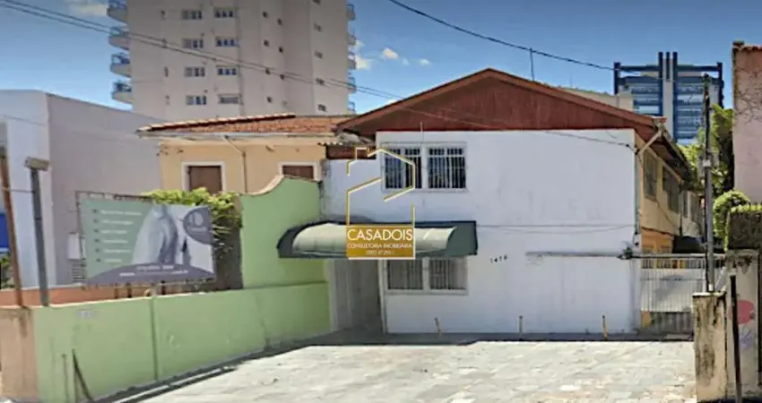 Casa &#224; Venda uso Comercial ou Residencial com 500 m&#178; e 6 vagas na Vila Mariana - SP, no miolinho da Vila Mariana próxima de comércios e serviços