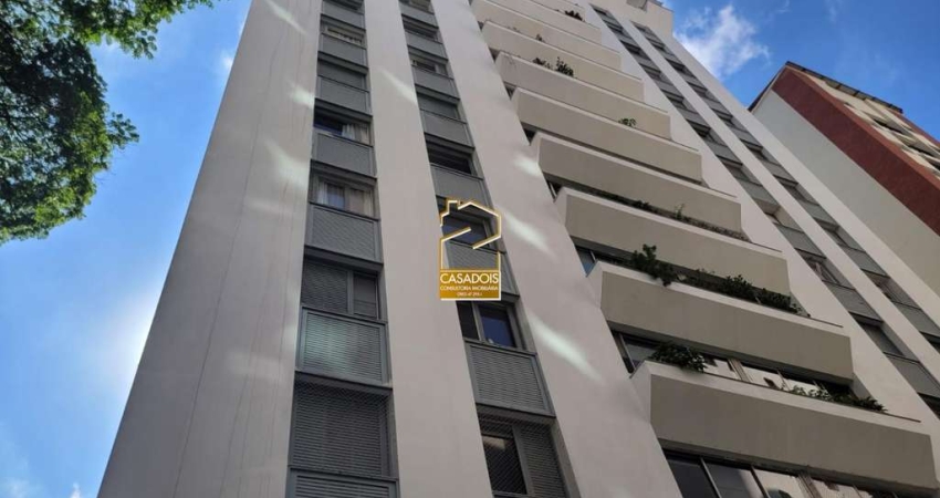 Venda de apartamento de 3 quartos (1 suíte), 2 vagas no coração do Itaim Bibi