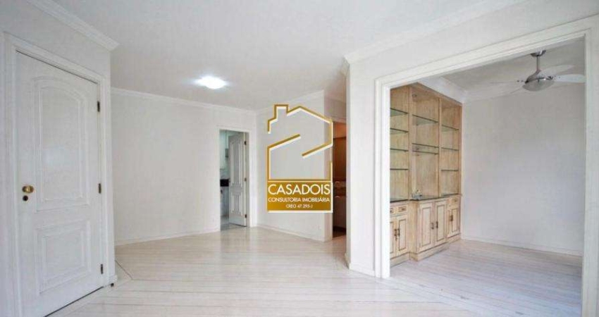 Aluguel de Apartamento de 2 quartos, 2 vagas no Itaim. Prédio moderno.