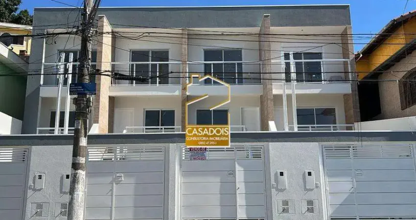 Sobrado &#224; Venda com 2 Quartos e 2 Vagas na Vila Marari - SP, próximo ao Parque Nabuco