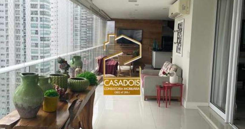 Apartamento &#224; venda ou locação. Pronto para entrar. São 4 suítes, 5 vagas e 380m&#178; AU.