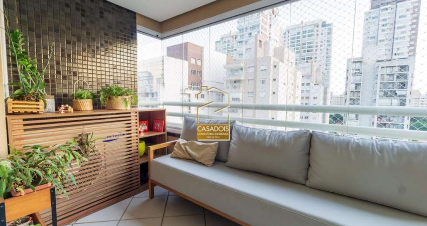 Venda de Apartamento de 3 suítes e 3 vagas na Vila Olímpia. Excelente Custo Beneficio.