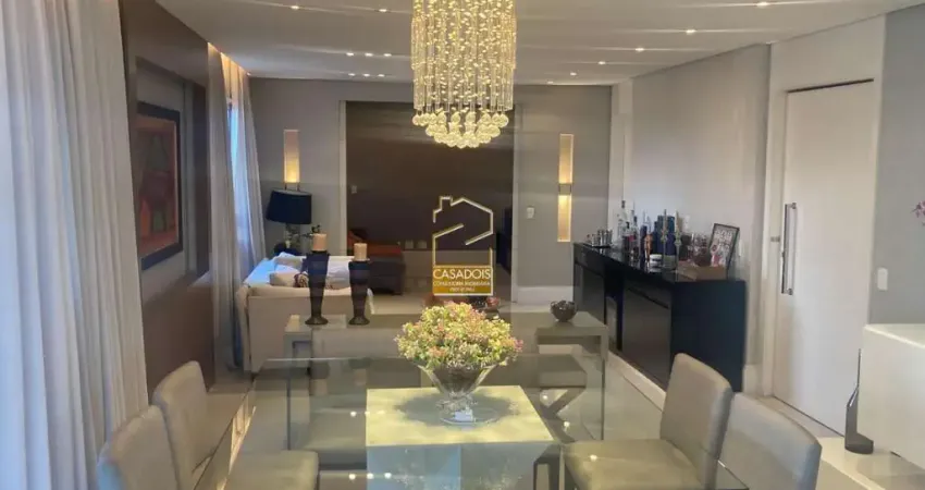 Apartamento à venda com 213 3 suítes 3 vagas e depósito na aclimação