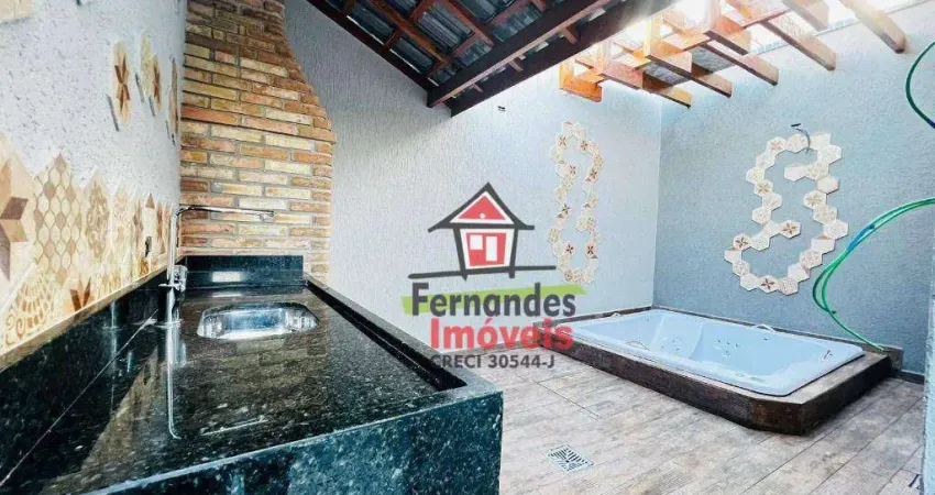 Casa no lado praia 3 dormitórios sendo 2 suítes com hidromassagem  à venda, 115 m² por R$ 830.000 - Vilamar - Praia Grande/SP