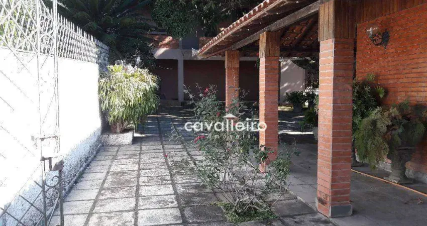 Casa à venda, 247 m² por R$ 650.000,00 - Ponta Grossa - Maricá/RJ