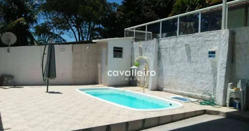 Casa com 3 dormitórios à venda, 110 m² por R$ 480.000,00 - Flamengo - Maricá/RJ