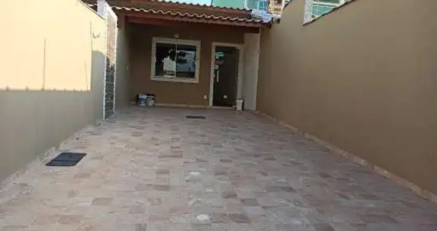 Casa com 2 dormitórios à venda, 65 m² por R$ 380.000,00 - Centro - Maricá/RJ
