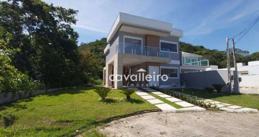 Casa com 3 Quartos no Cond. Pedra de Inoã, 164 m² por R$ 750.000 - Cajueiros (Itaipuaçu) - Maricá/RJ