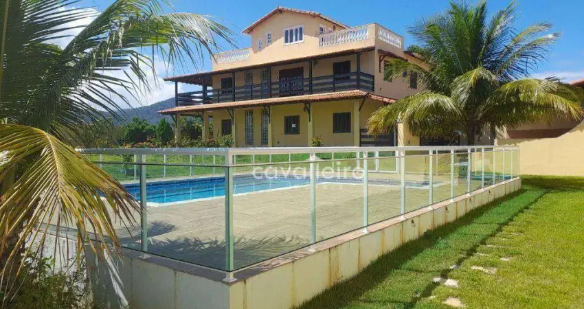 Casa 6 Quartos sendo 5 Suítes em Terreno com 1.450m²  NA PRAIA DE PONTA NEGRA - MARICÁ  - Piscina e Churrasqueira