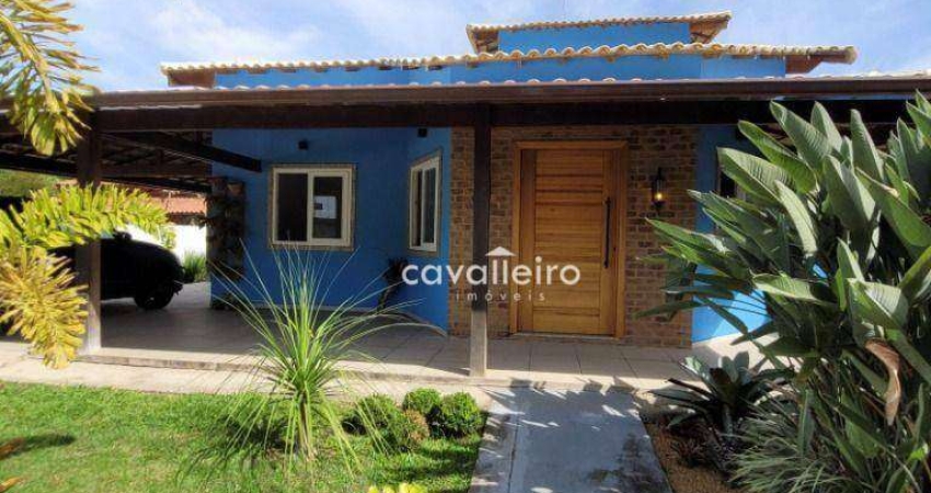 Casa com 3 dormitórios à venda, 138 m² por R$ 700.000,00 - Flamengo - Maricá/RJ