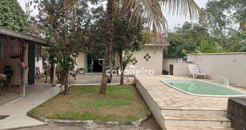 Casa com 5 quartos à venda na Rua José Floriano Pires, 4, Itapeba, Maricá