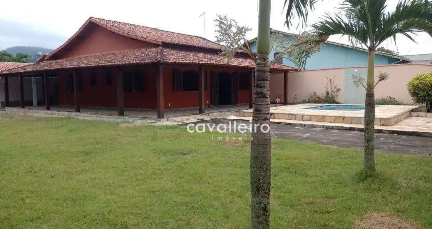 Casa com 2 dormitórios à venda, 160 m² por R$ 650.000,00 - Centro - Maricá/RJ