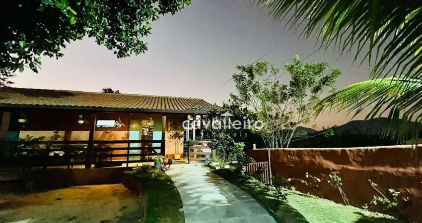 Casa com 3 dormitórios à venda, 155 m²- Bambuí - Maricá/RJ