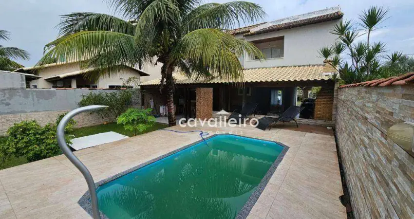 R$1.150.000 - No Cond. Bosque de Itapeba, Casa com 4 Quartos, Piscina e Churrasqueira,  380 m² -  Maricá/RJ