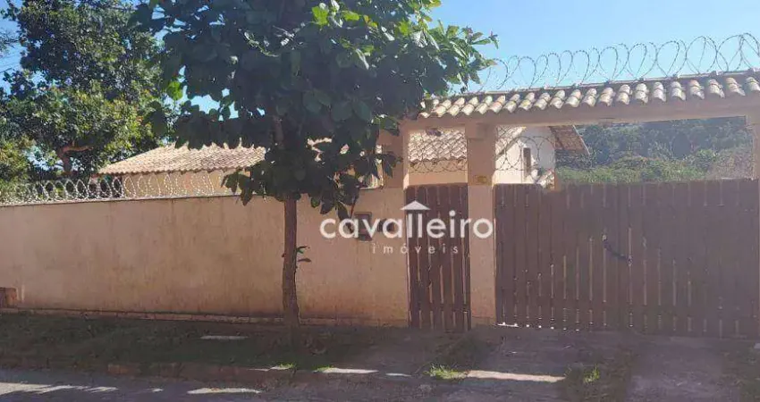 Casa à venda, 65 m² por R$ 360.000,00 - Jacaroá - Maricá/RJ