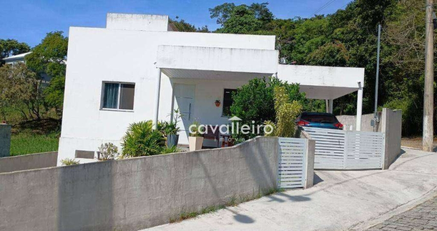 Casa Linear, com 96 m², em condomínio fechado, à venda por R$ 570.000 , Maricá - RJ