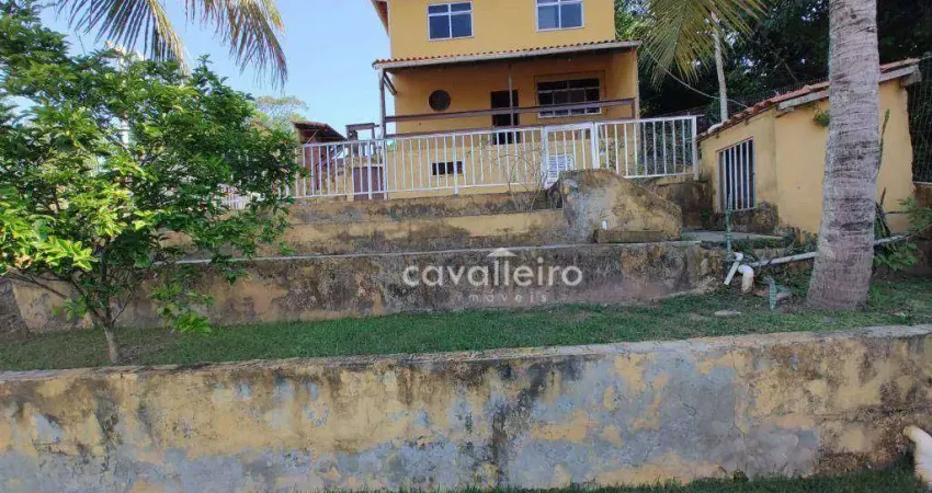 Casa com 5 dormitórios à venda, 137 m² por R$ 750.000,00 - Jacaroá - Maricá/RJ