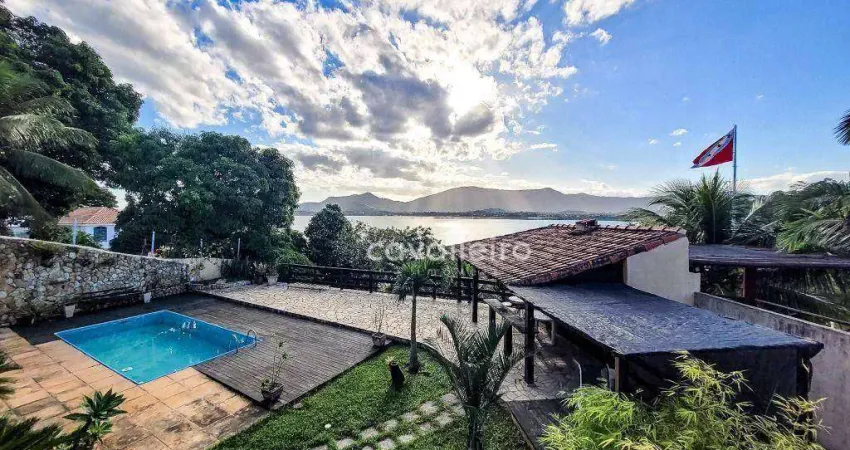 Casa com 3 quartos e vista pra lagoa à venda, 334 m² por R$ 2.200.000 - Araçatiba - Maricá/RJ